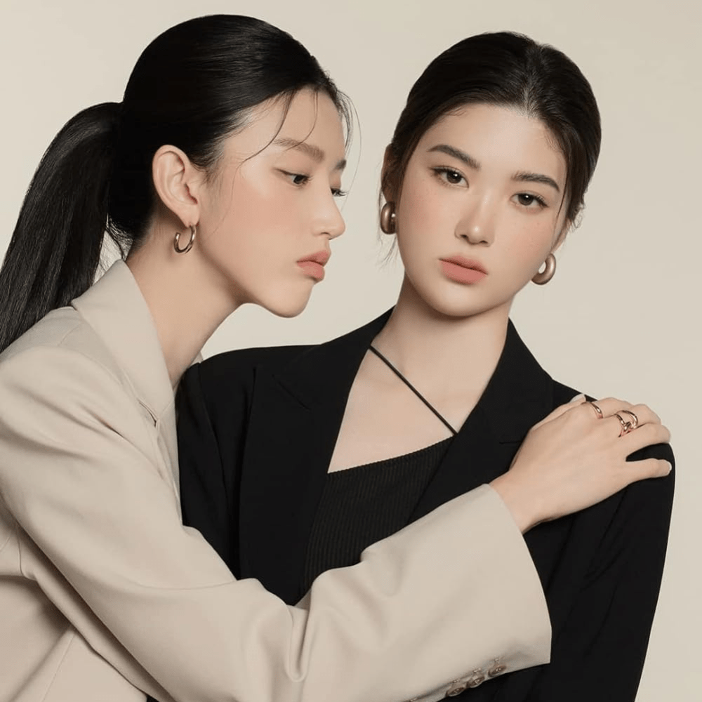 UNLEASHIA Shaper Defining Eyebrow Pencil - Matita sopracciglia - Unleashia | Paradea