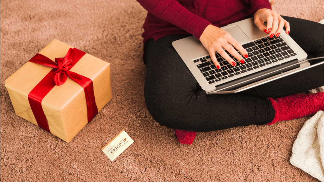 🎁 Idee regalo beauty per Natale: sorprendi chi ami con il dono perfetto! 🎁 - Paradea