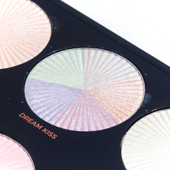 REVOLUTION Pro HD Palette Glow Getter - Pro HD Palette Glow Getter illuminating palette