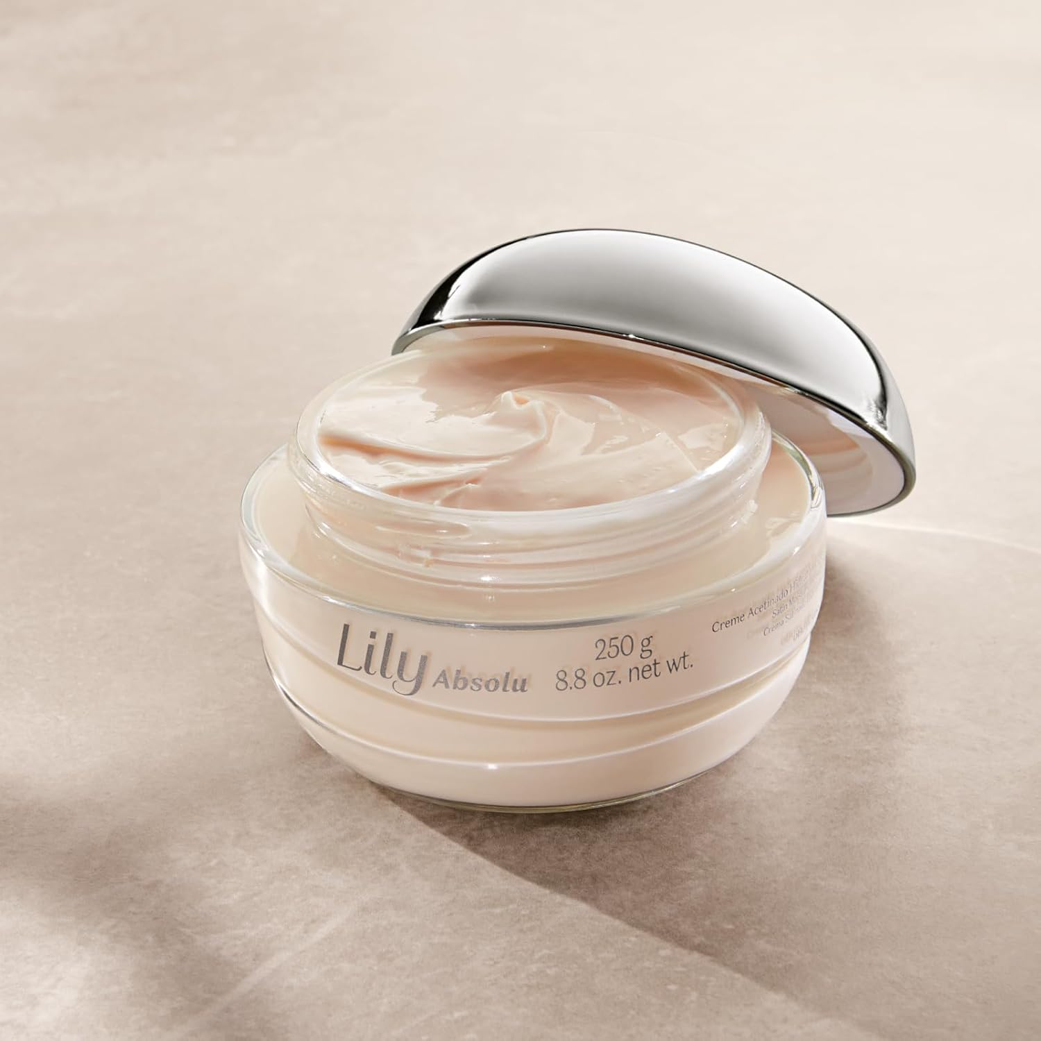 O BOTICÁRIO LILY ABSOLU Creme Acetinado Hidratante Corporal - Crema corpo idratante 250gr - o Boticário | Paradea